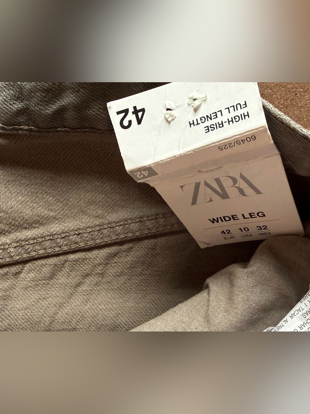Zara High-Rise Wide-Leg Jeans — Faded Gray - Picture 8 of 9